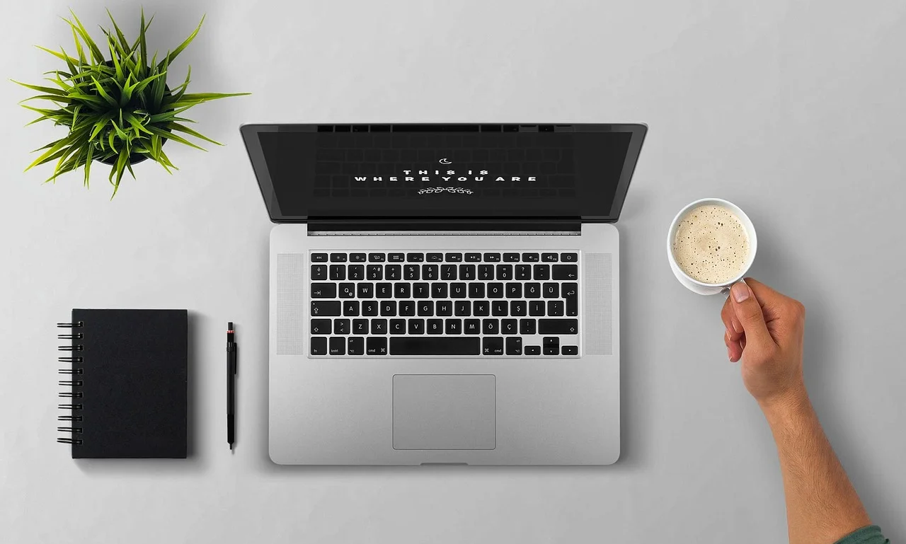 Legalne klucze Windows i Office — zadbaj o bezpieczeństwo z McAfee